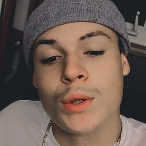 Meet your Posher, Lucas